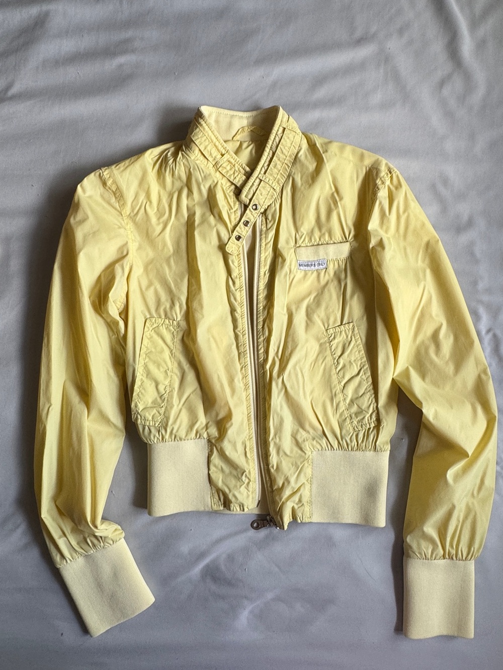 Members Only Pale Yellow Women's Bomber Jacket 80s vintage